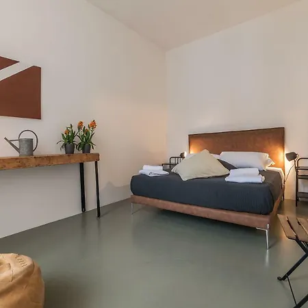 Daire Iflat Amedeo Industrial Loft Roma